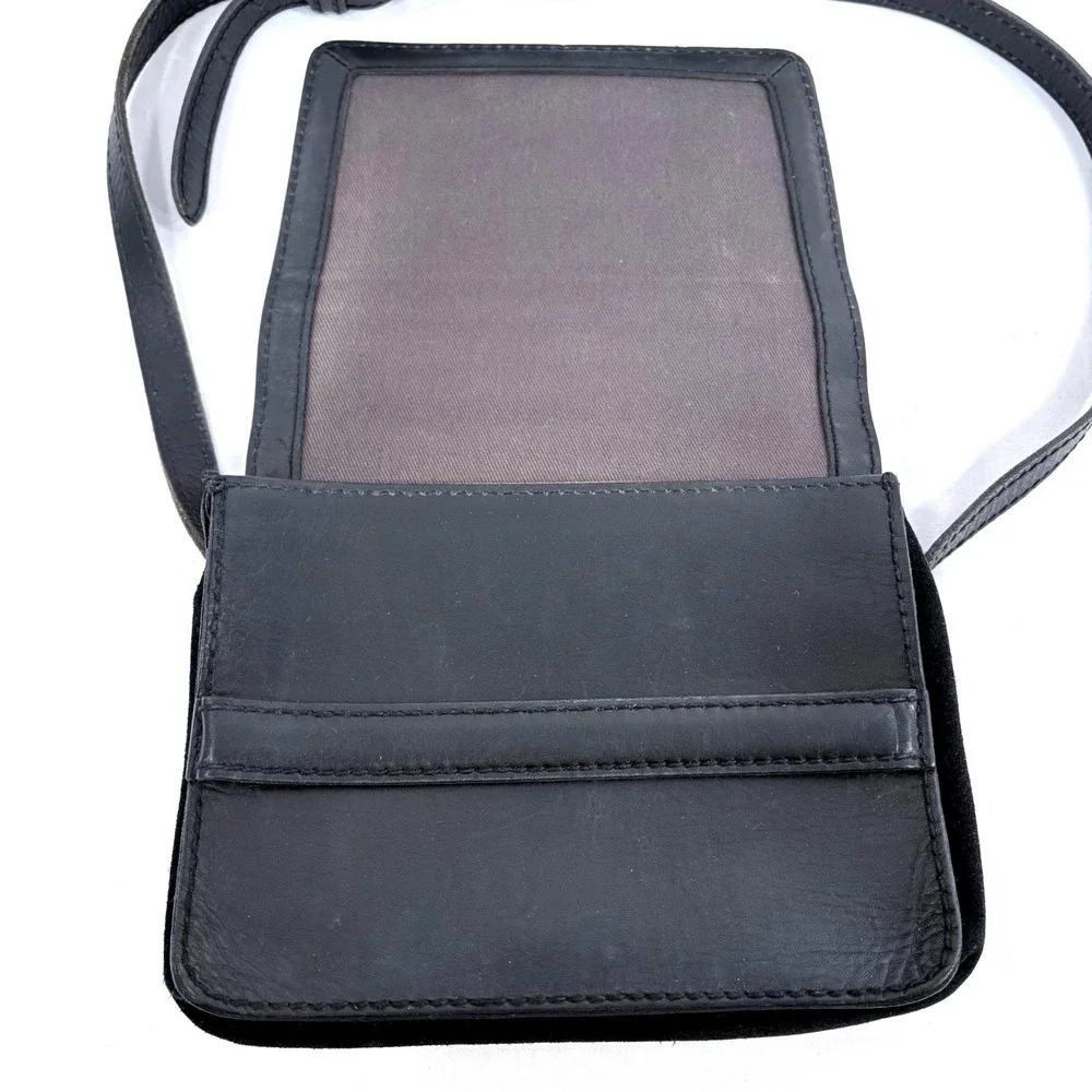 Madewell Crossbody Bag Black Suede Leather Flap‎ Small Adjustable Strap RN77388